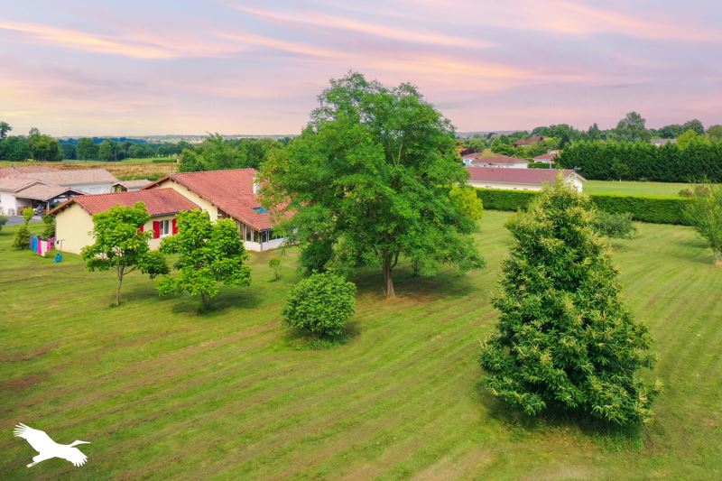 Vente Maison TOUJOUSE - 6 pièces -203 m² - (32240)