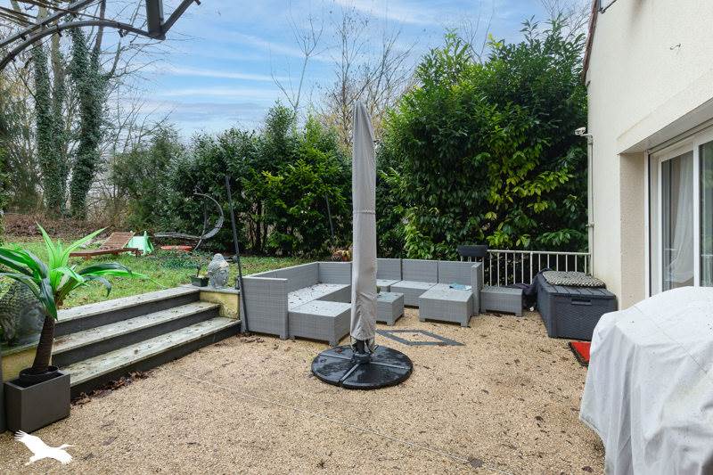 Vente Maison MERY SUR OISE - 7 pièces -161 m² - (95540)
