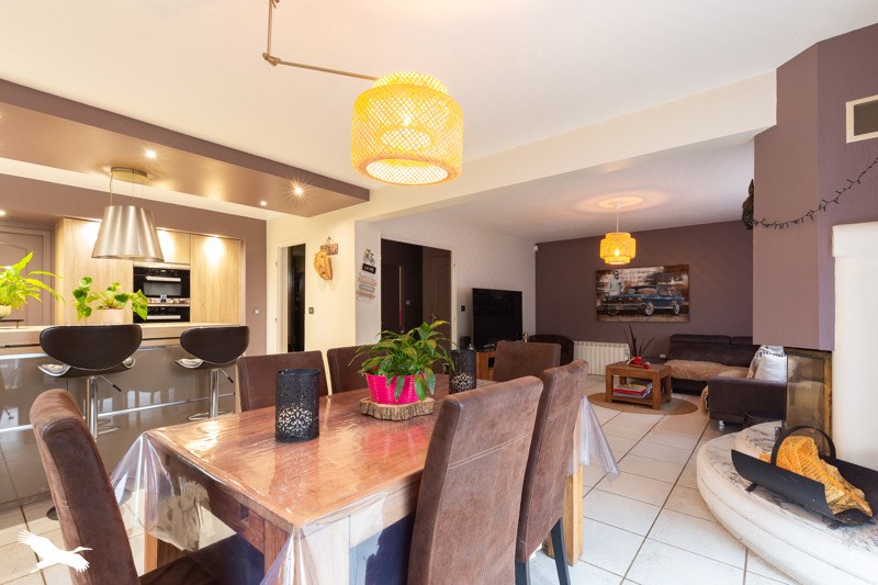 Vente Maison MERY SUR OISE - 7 pièces -161 m² - (95540)