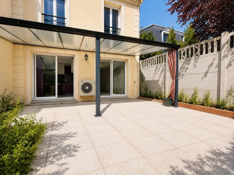 Vente Maison MERIEL - 7 pièces -81 m² - (95630)