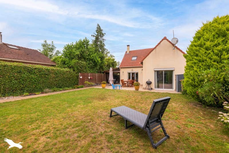 Vente Maison MERY SUR OISE - 7 pièces -149 m² - (95540)
