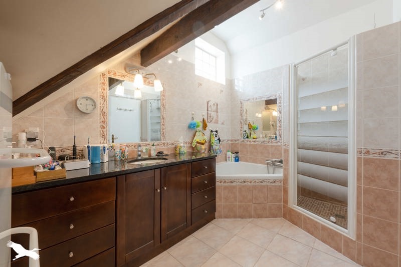 Vente Maison MERY SUR OISE - 7 pièces -149 m² - (95540)