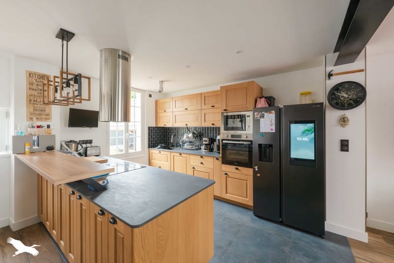 Vente Maison MERY SUR OISE - 7 pièces -140 m² - (95540)