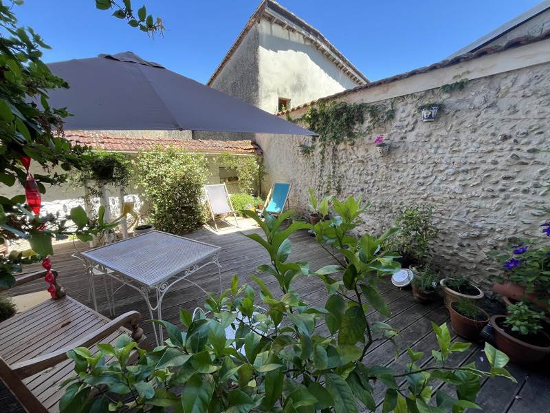 Vente Maison ST SEVER - 6 pièces -189 m² - (40500)
