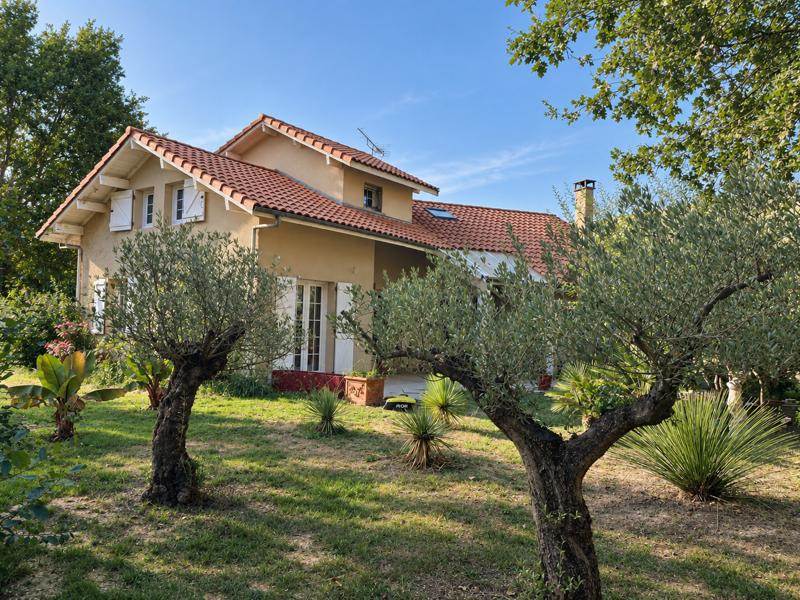 Vente Maison BAS MAUCO 40500 5 pièces - 147 m²