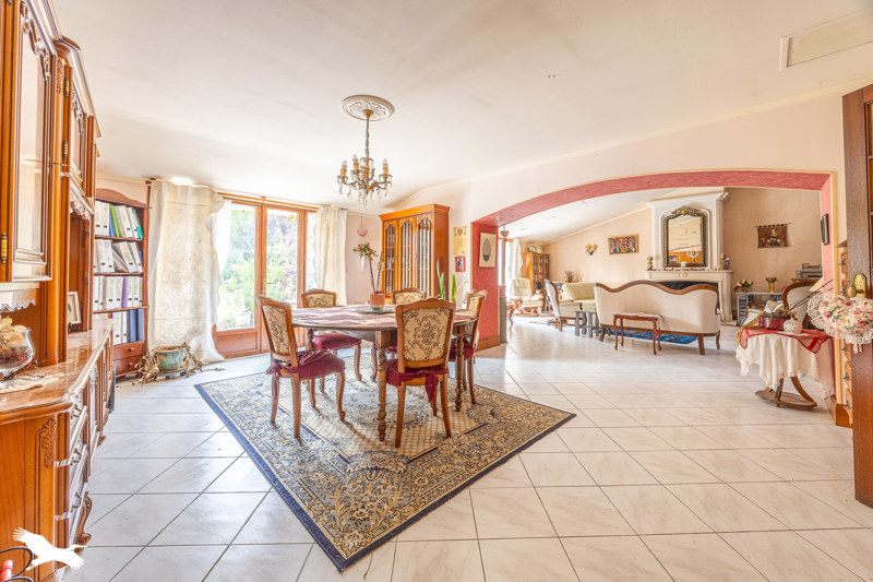 Vente Maison ANAIS - 7 pièces -284 m² - (17540)