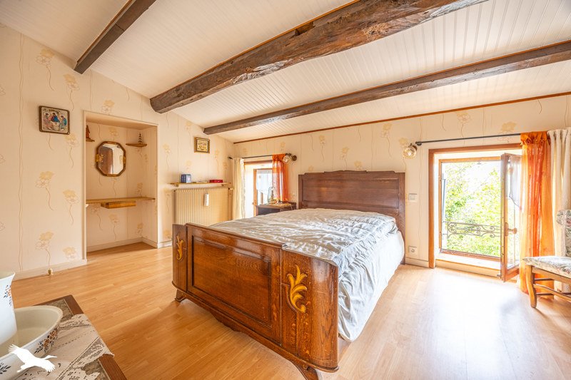Vente Maison ANAIS - 7 pièces -284 m² - (17540)