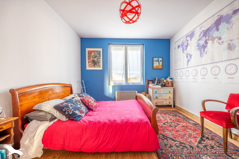 Vente Maison CROIX CHAPEAU - 4 pièces -92 m² - (17220)