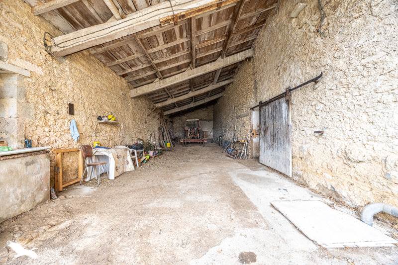 Vente Maison LANDRAIS - 7 pièces -140 m² - (17290)