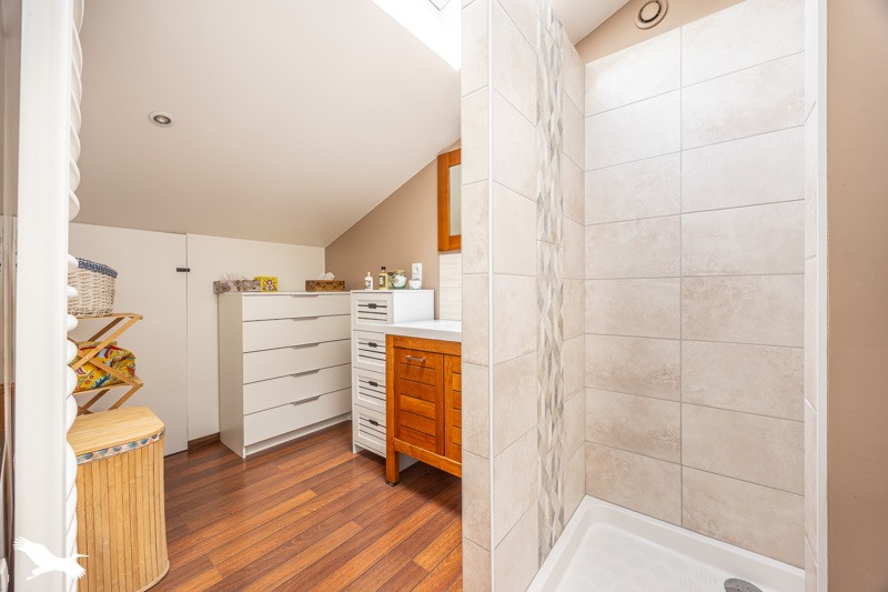 Vente Maison CIRE D AUNIS - 7 pièces -169 m² - (17290)
