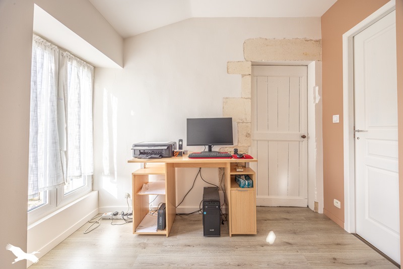 Vente Maison CIRE D AUNIS - 7 pièces -169 m² - (17290)