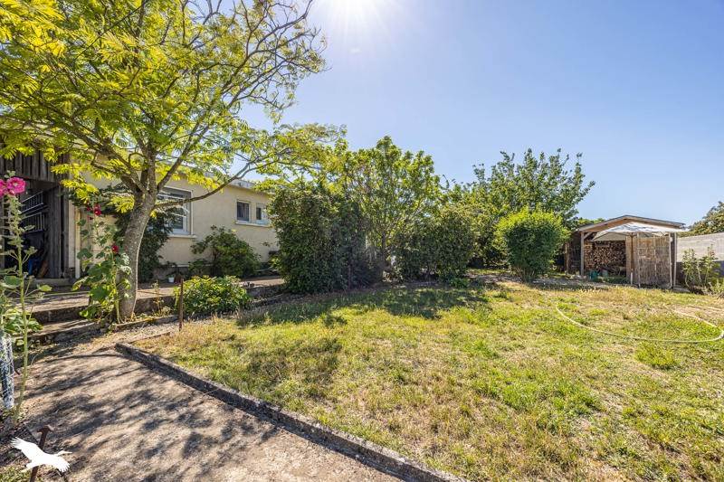 Vente Maison ST SAUVEUR D AUNIS - 5 pièces -108 m² - (17540)