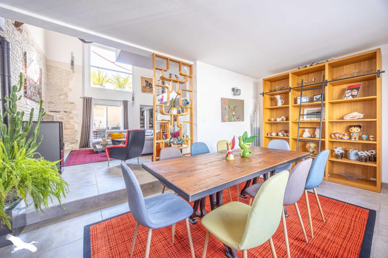 Vente Maison AIGREFEUILLE D AUNIS - 5 pièces -193 m² - (17290)