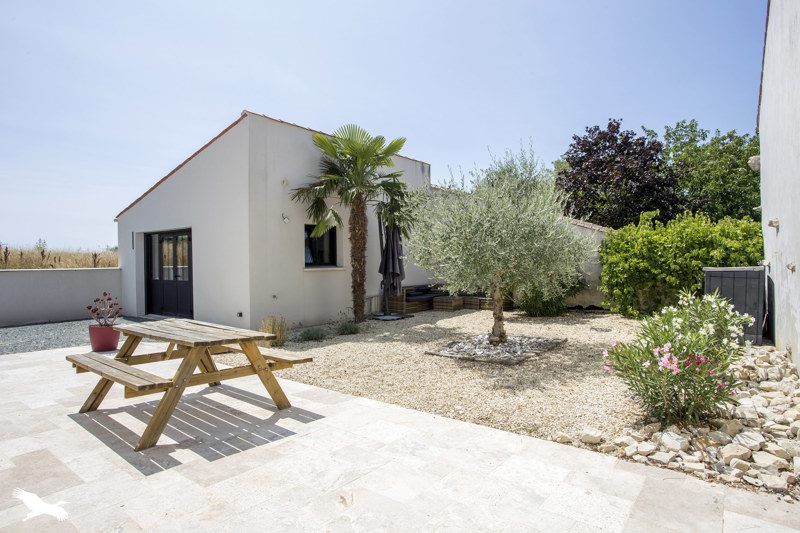Vente Maison ST CHRISTOPHE - 5 pièces -145 m² - (17220)