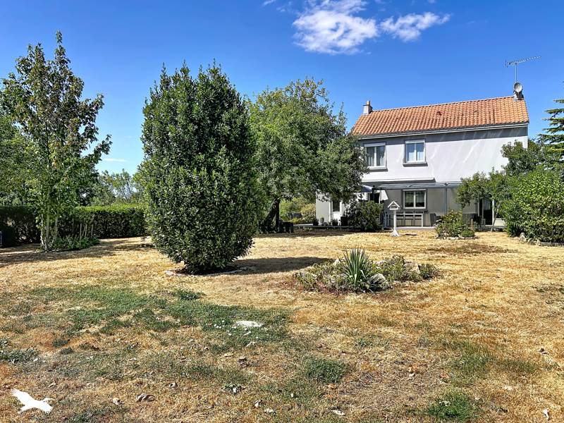 Vente Maison COUERON - 6 pièces -141 m² - (44220)