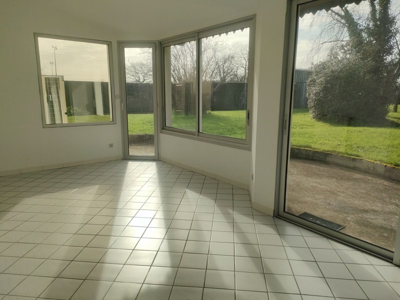 Vente Maison ST ETIENNE DE MONTLUC - 6 pièces -150 m² - (44360)