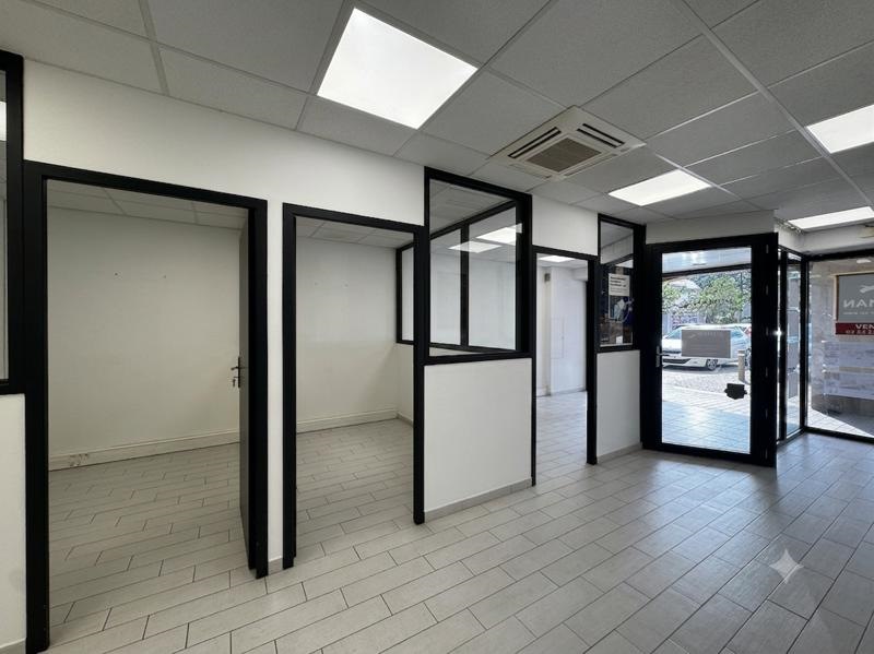 Vente Local commercial ST HERBLAIN - -  55 m² - (44800)
