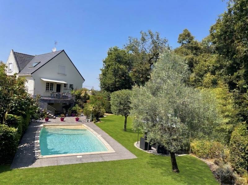 Vente Maison INDRE - 7 pièces -227 m² - (44610)