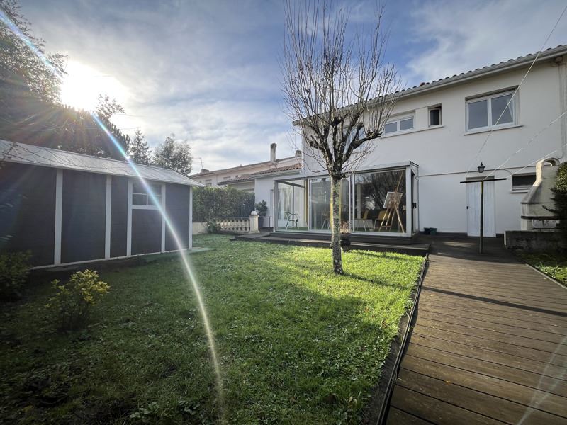 Vente Maison BRUGES - 6 pièces -111 m² - (33520)