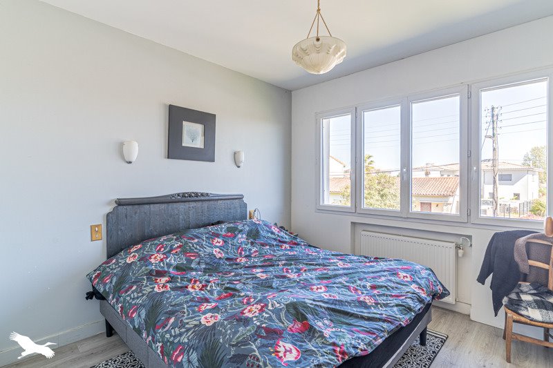 Vente Maison BRUGES - 7 pièces -181 m² - (33520)