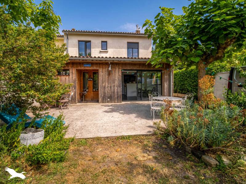 Vente Maison BRUGES - 5 pièces -121 m² - (33520)
