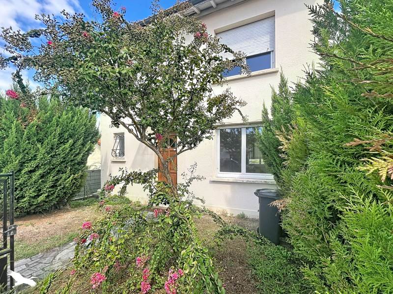Vente Maison BRUGES 33520 4 pièces - 120 m²