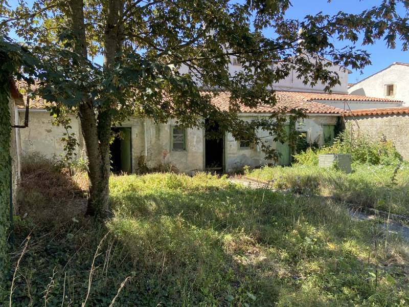 Vente Maison MARANS - 7 pièces -151 m² - (17230)