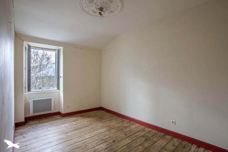 Vente Maison MARANS - 7 pièces -151 m² - (17230)