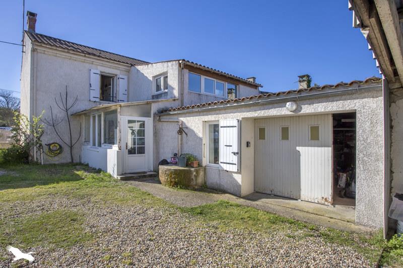 Vente Maison L ILE D ELLE - 6 pièces -132 m² - (85770)