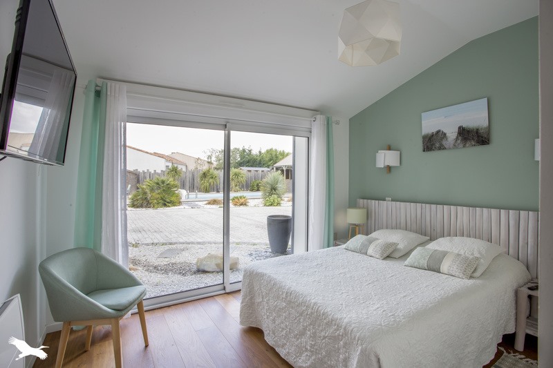 Vente Maison CHARRON - 8 pièces -185 m² - (17230)