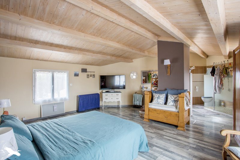 Vente Maison ANDILLY - 6 pièces -180 m² - (17230)