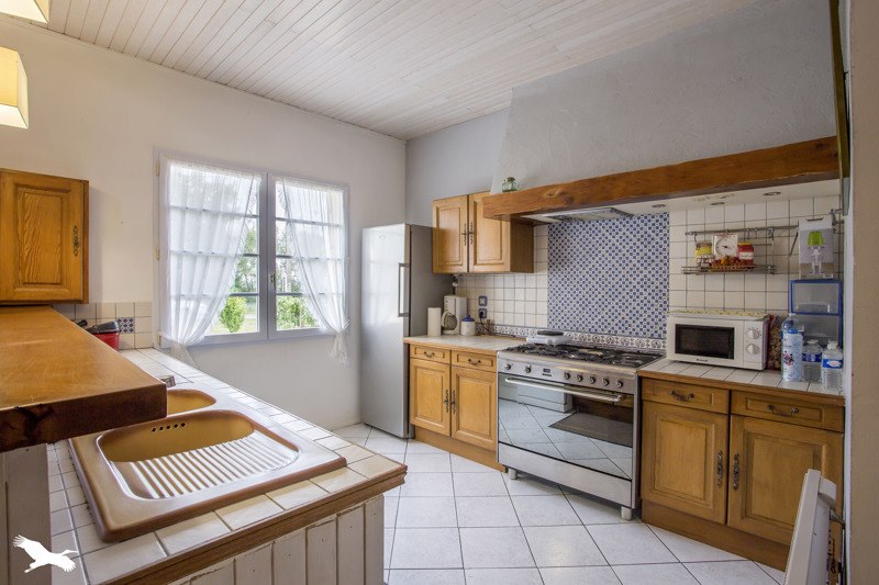 Vente Maison L ILE D ELLE - 3 pièces -84 m² - (85770)