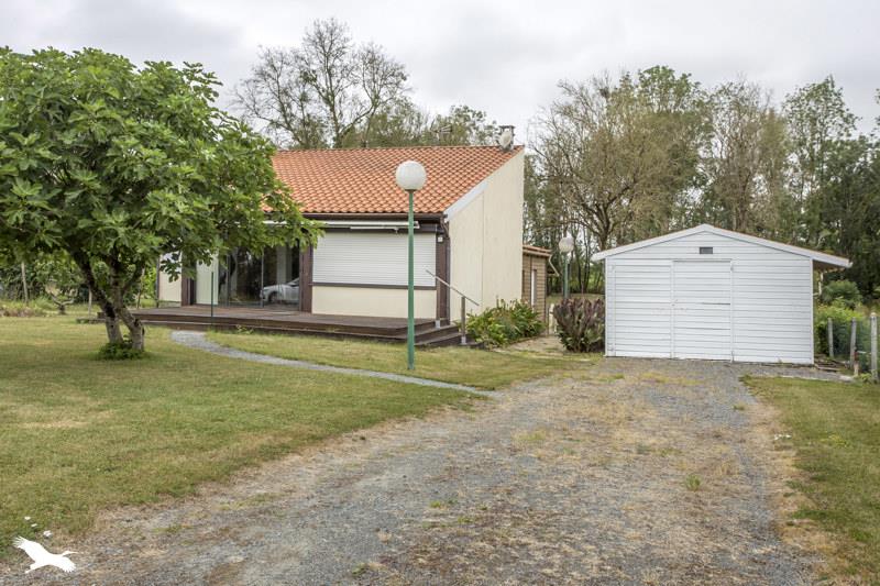 Vente Maison L ILE D ELLE - 3 pièces -84 m² - (85770)