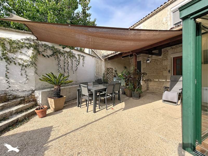 Vente Maison ST JEAN DE LIVERSAY - 5 pièces -185 m² - (17170)