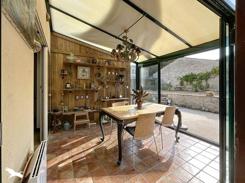 Vente Maison ST JEAN DE LIVERSAY - 5 pièces -185 m² - (17170)