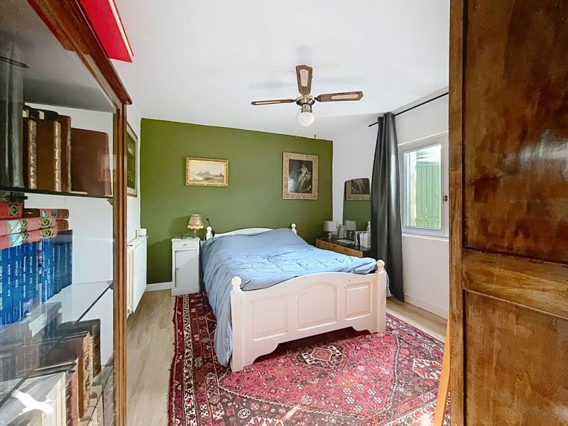 Vente Maison ST JEAN DE LIVERSAY - 5 pièces -185 m² - (17170)