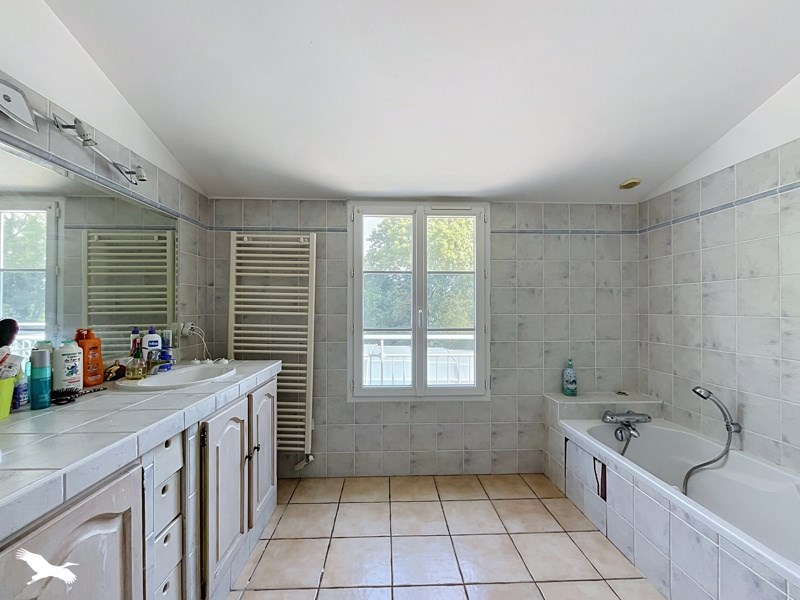 Vente Maison CHAILLE LES MARAIS - 5 pièces -186 m² - (85450)