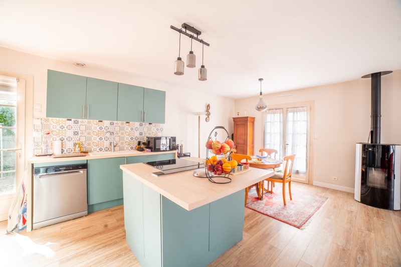 Vente Maison ST JEAN DE LIVERSAY 17170 6 pièces - 120 m²