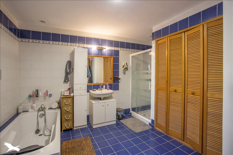 Vente Maison ST JEAN DE LIVERSAY - 6 pièces -170 m² - (17170)