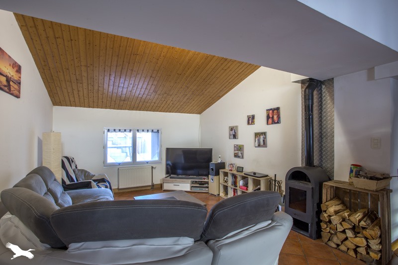 Vente Maison ST JEAN DE LIVERSAY - 6 pièces -170 m² - (17170)