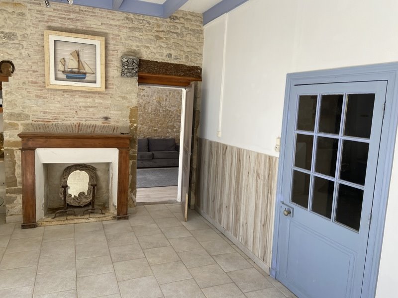 Vente Maison STE RADEGONDE DES NOYERS - 10 pièces -285 m² - (85450)