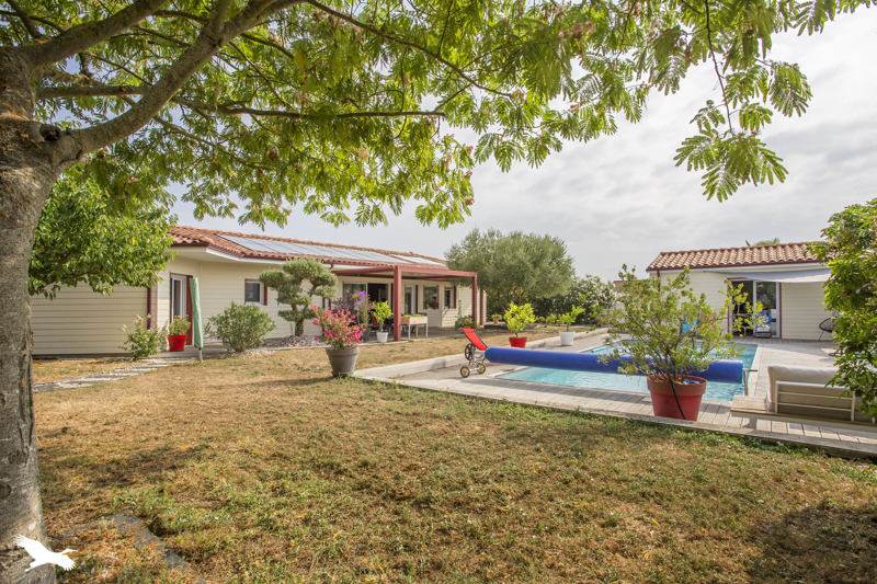 Vente Maison ANDILLY - 6 pièces -156 m² - (17230)