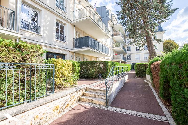 Vente Appartement ST CYR L ECOLE - 3 pièces -69 m² - (78210)