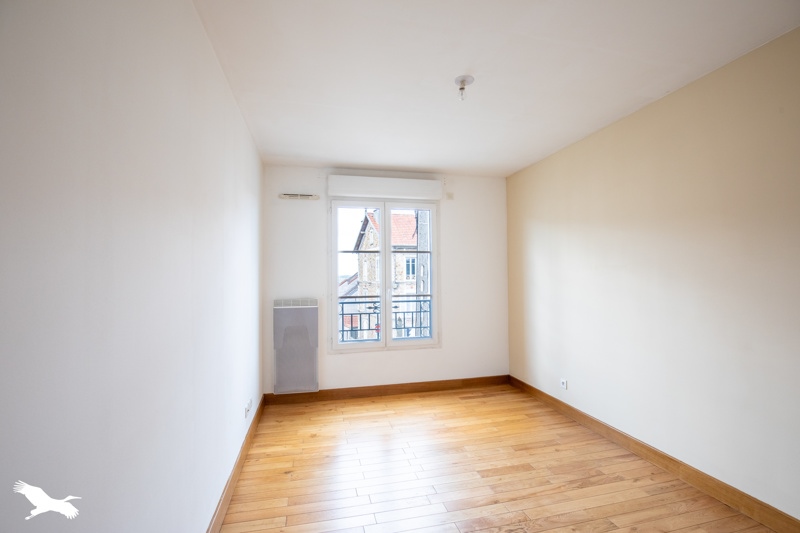 Vente Appartement ST CYR L ECOLE - 3 pièces -69 m² - (78210)