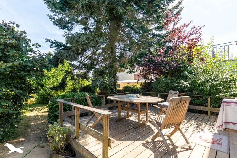 Vente Maison MAGNY LES HAMEAUX - 8 pièces -211 m² - (78114)