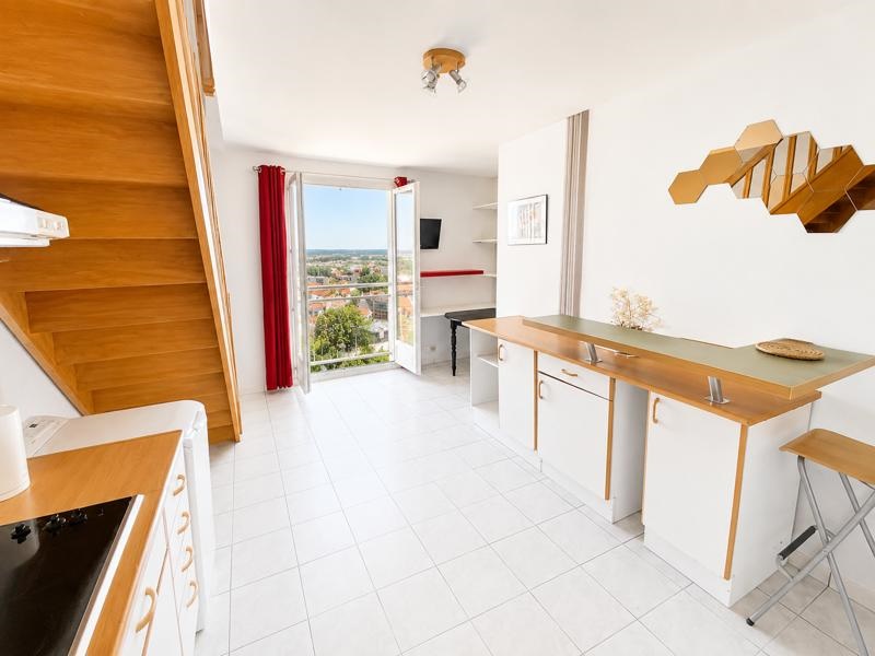 Vente Appartement ST CYR L ECOLE - 2 pièces -40 m² - (78210)