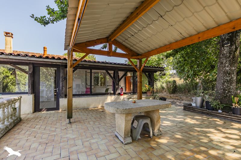 Vente Maison TIZAC DE CURTON - 6 pièces -152 m² - (33420)