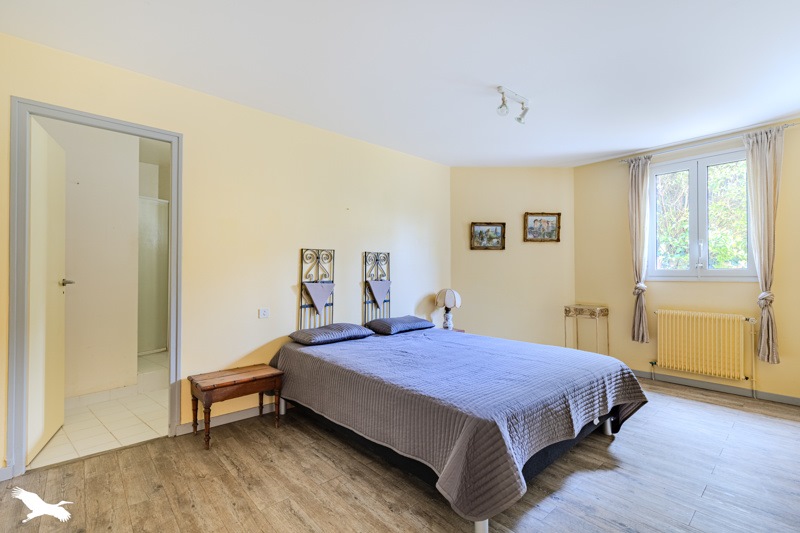 Vente Maison BRANNE - 4 pièces -232 m² - (33420)