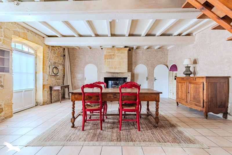 Vente Maison BRANNE - 4 pièces -232 m² - (33420)