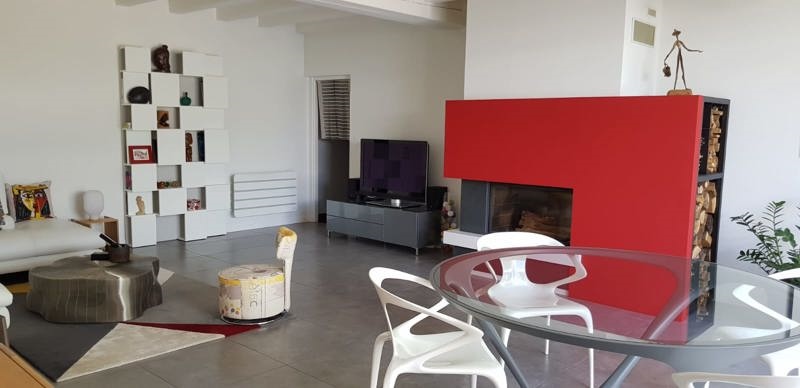 Vente Maison VIGNONET - 8 pièces -258 m² - (33330)